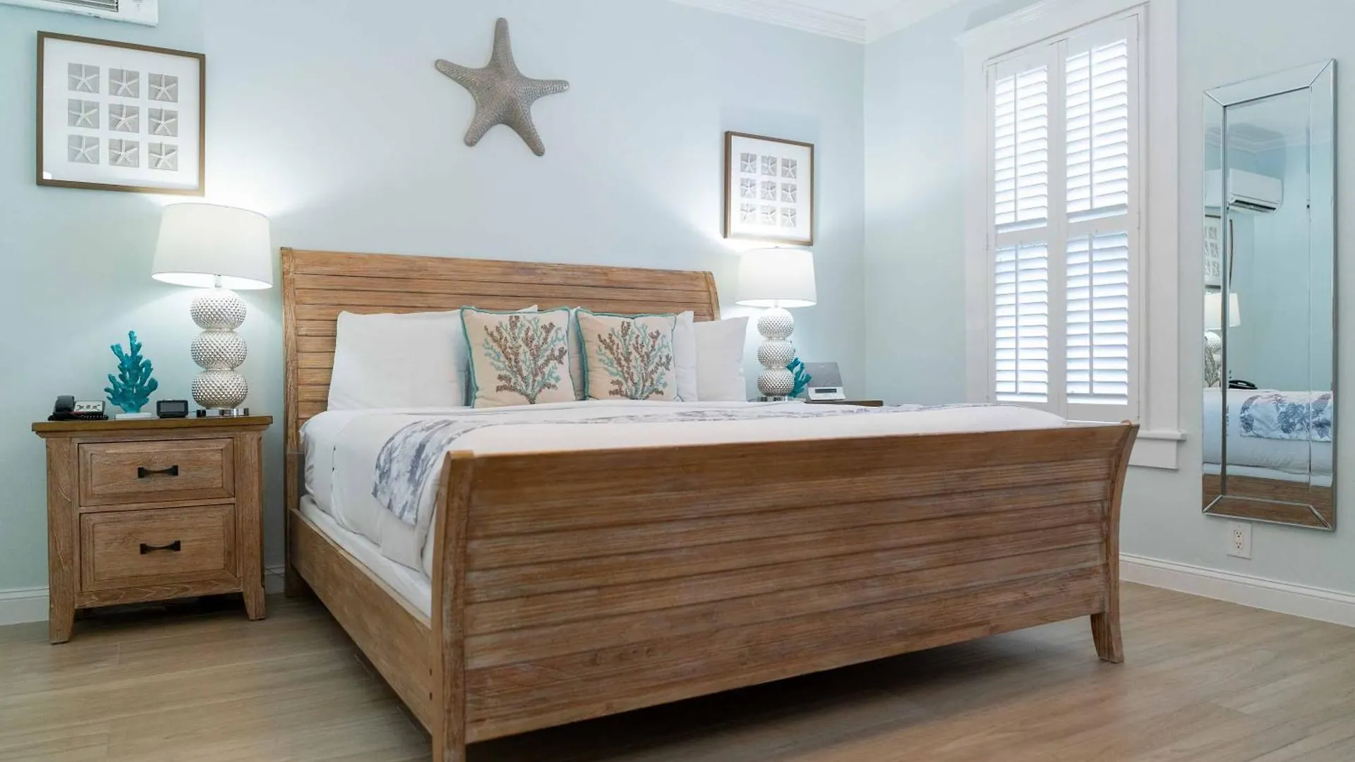 Bed & Breakfast Southernmost Point Guest House & Garden Bar Key West