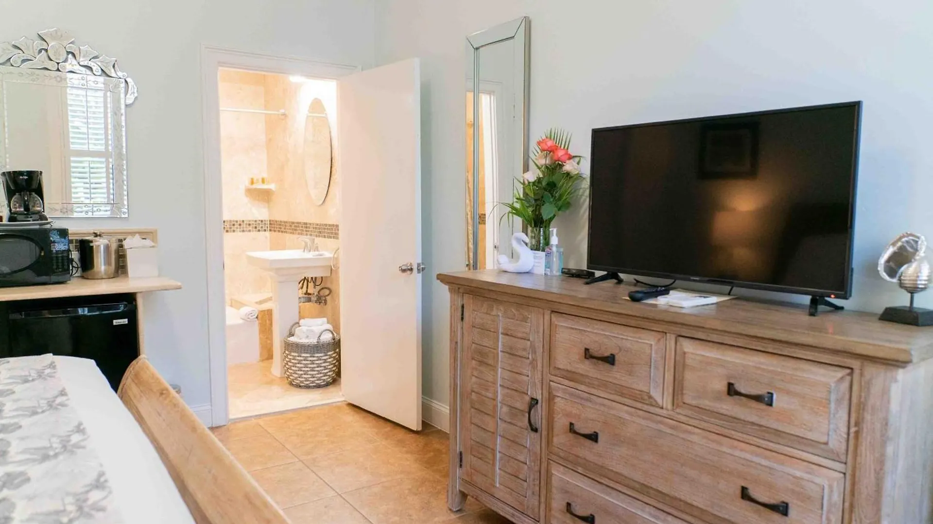 Bed & Breakfast Southernmost Point Guest House & Garden Bar Key West
